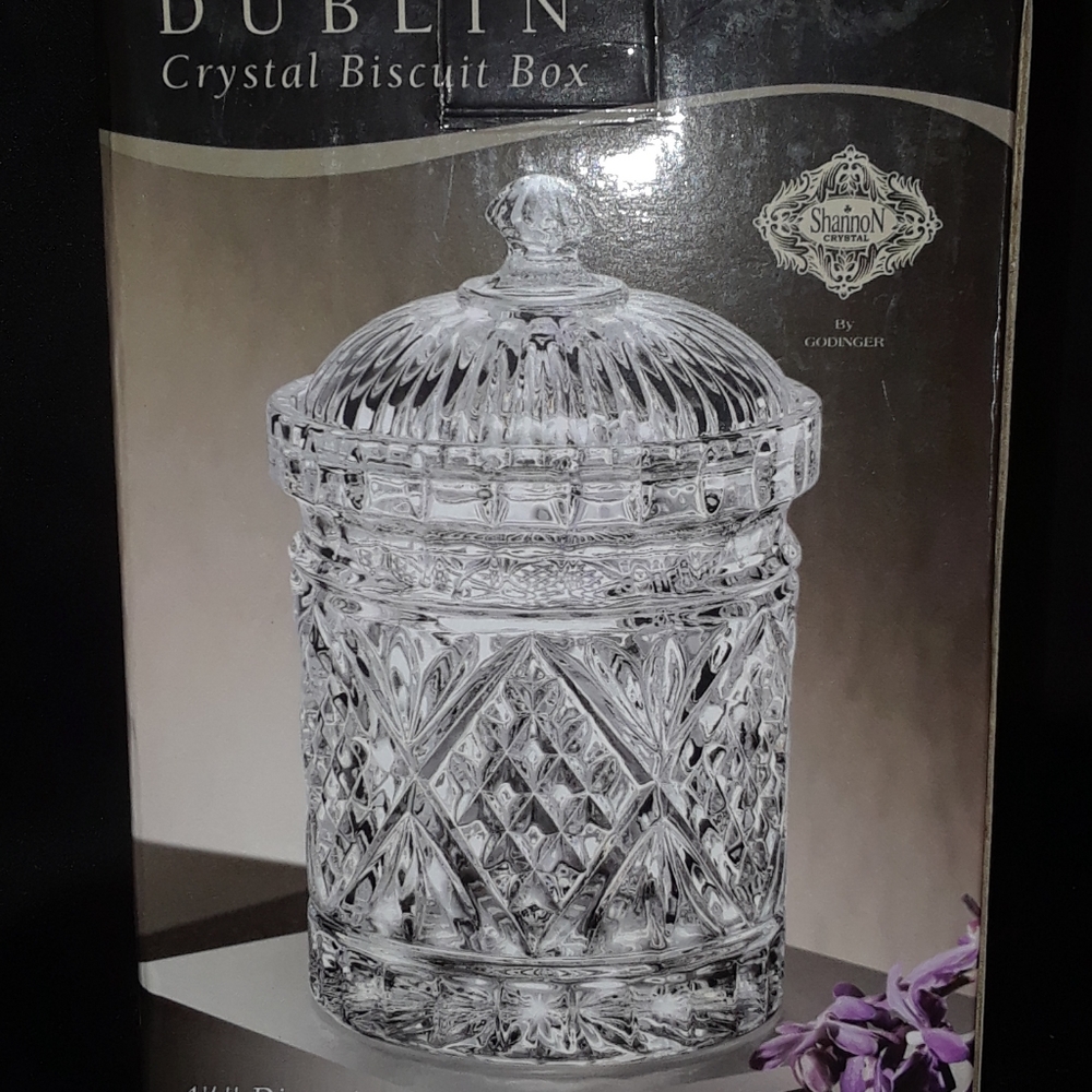 Dublin Bisquit Box, Shannon Crystal by Godinger